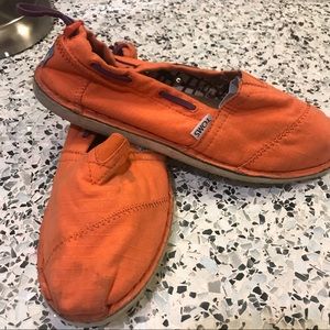 Orange Drawstring Toms